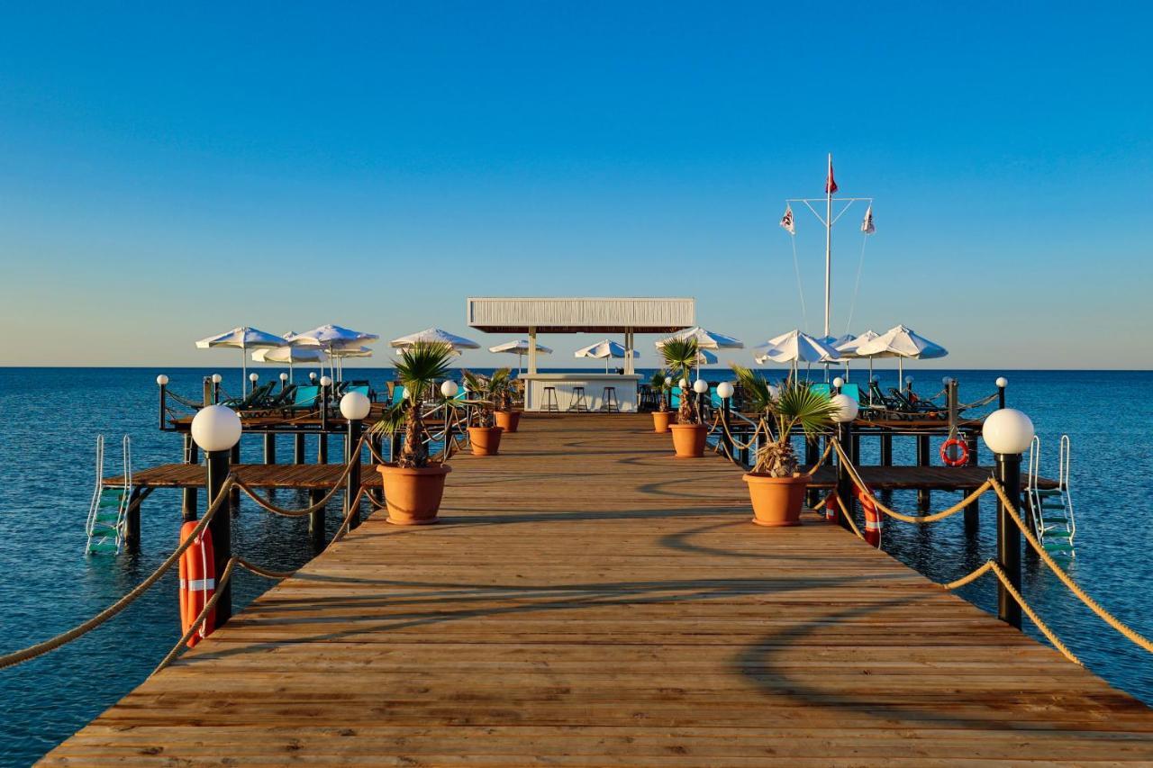Crystal Centro Resort - Ultimate All Inclusive อันตัลยา ภายนอก รูปภาพ