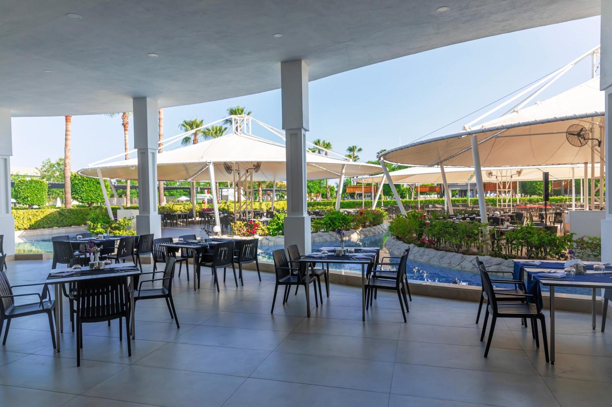 Crystal Centro Resort - Ultimate All Inclusive อันตัลยา ภายนอก รูปภาพ