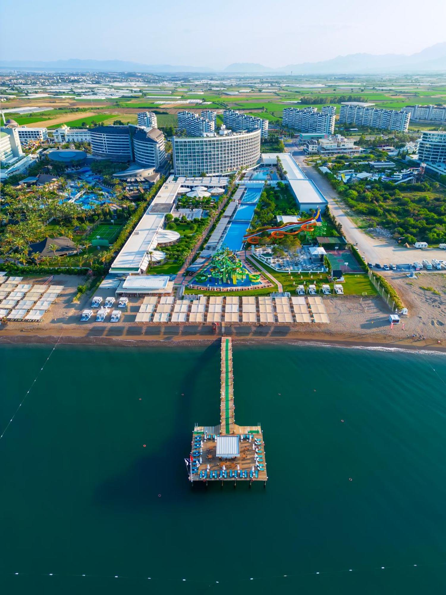 Crystal Centro Resort - Ultimate All Inclusive อันตัลยา ภายนอก รูปภาพ