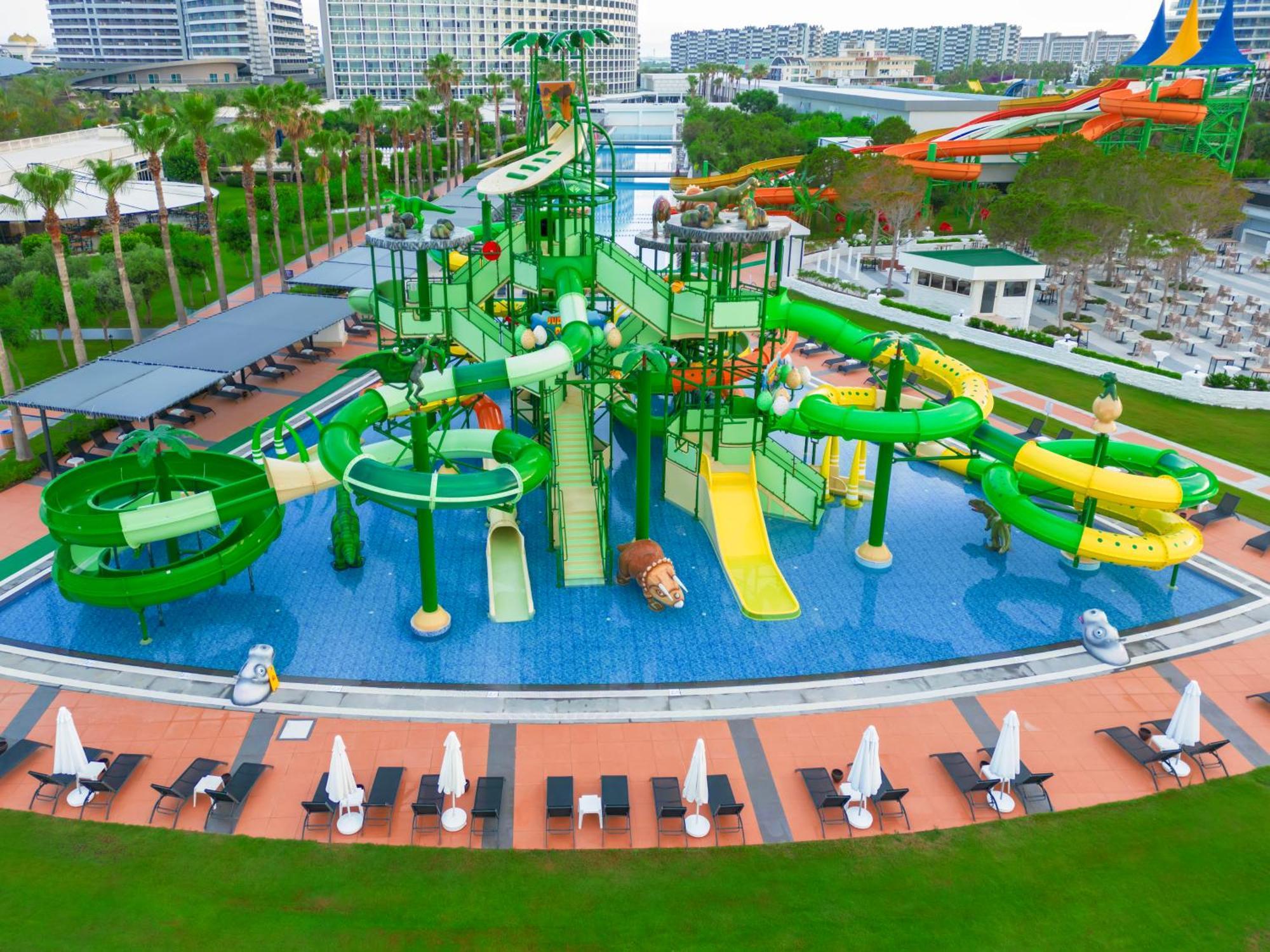Crystal Centro Resort - Ultimate All Inclusive อันตัลยา ภายนอก รูปภาพ