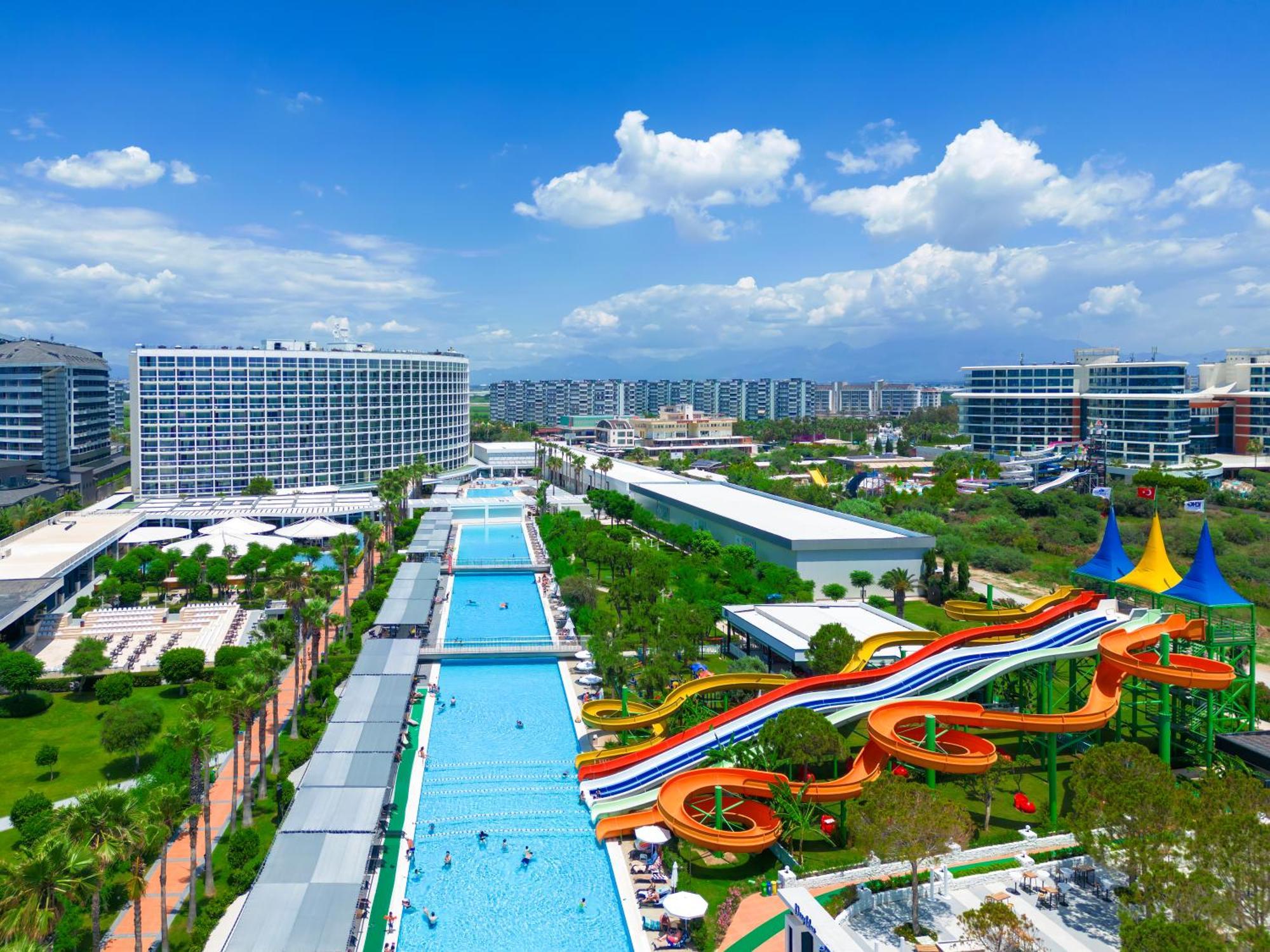 Crystal Centro Resort - Ultimate All Inclusive อันตัลยา ภายนอก รูปภาพ